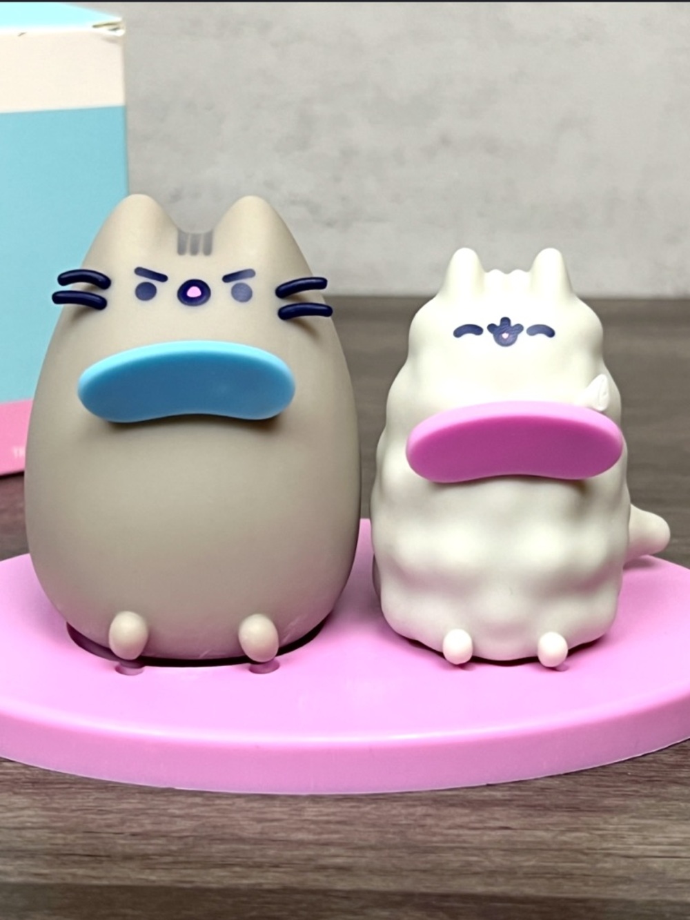 CultureFly Pusheen Box Exclusive Gaming Vinyl Figure Winter 2022